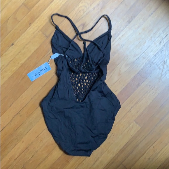 Frankie’s Poppy one piece with Classic Coverage - Picture 5 of 5